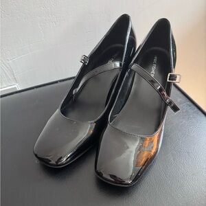 Marc fisher square toe heels